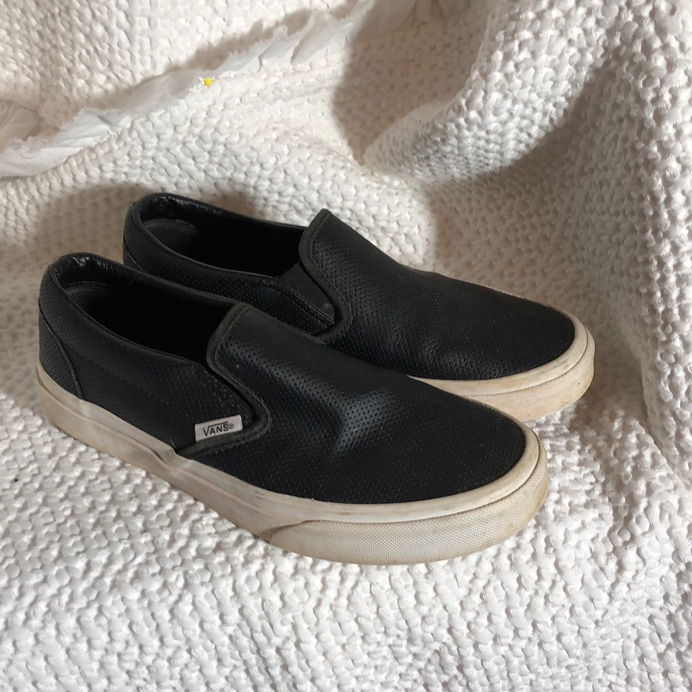 Vans Black Leather SZ 7.5 Good Condition!